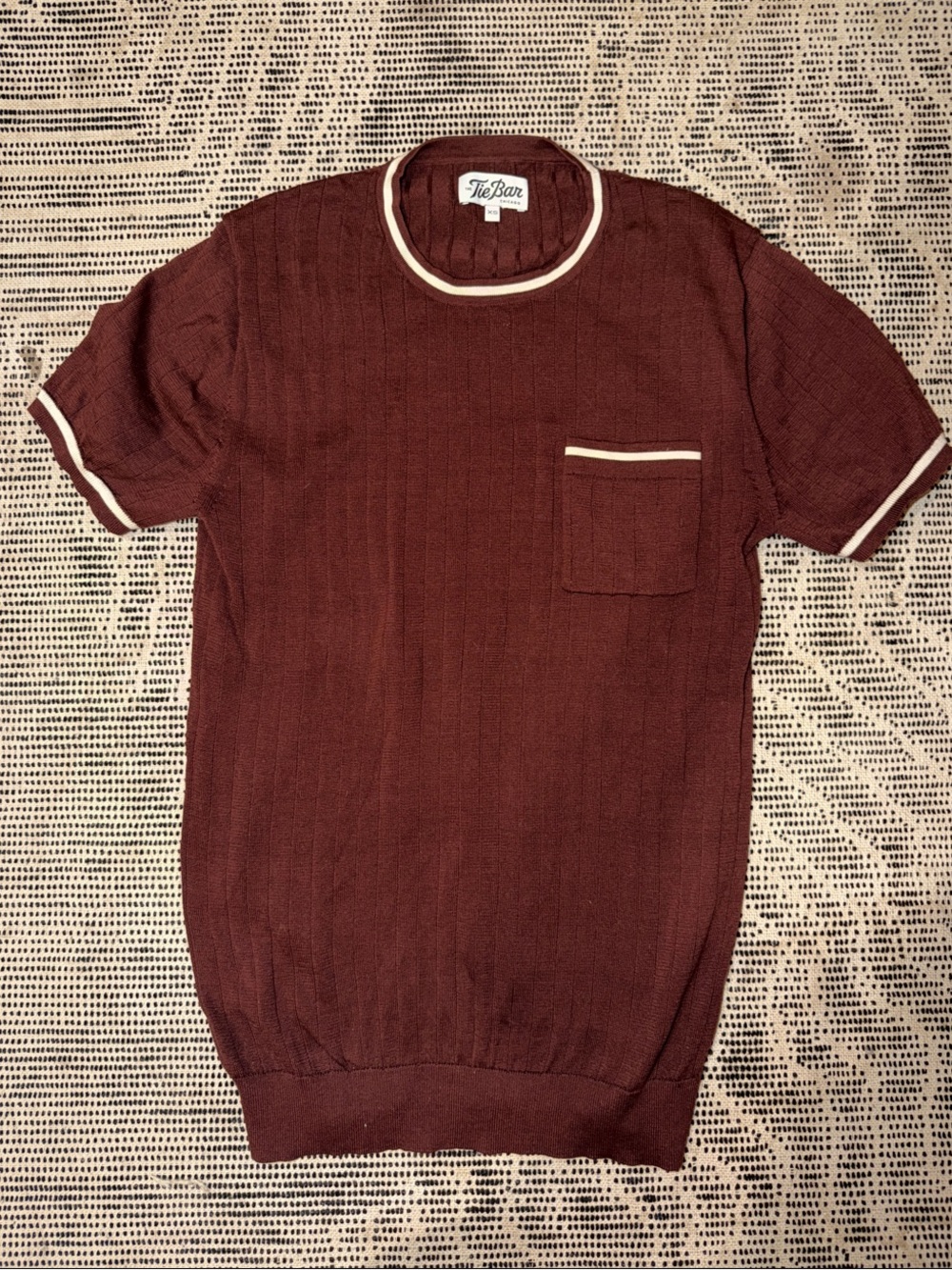 Tie Bar Maroon Rib Knit Short Sleeve Sweater with White Trim